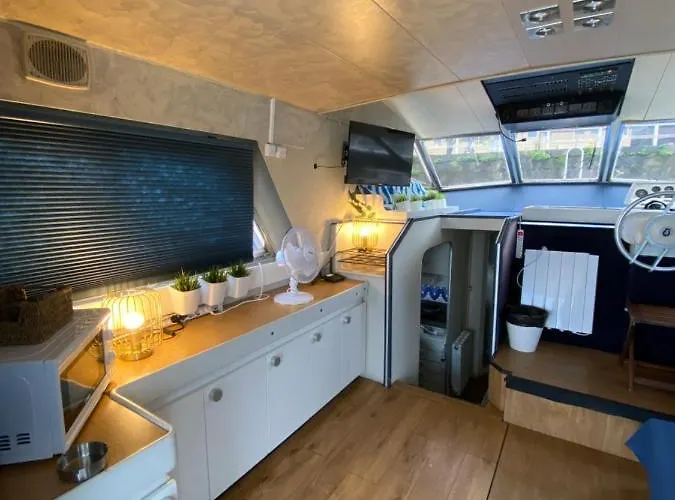 Yate , Experiencia Unica J *